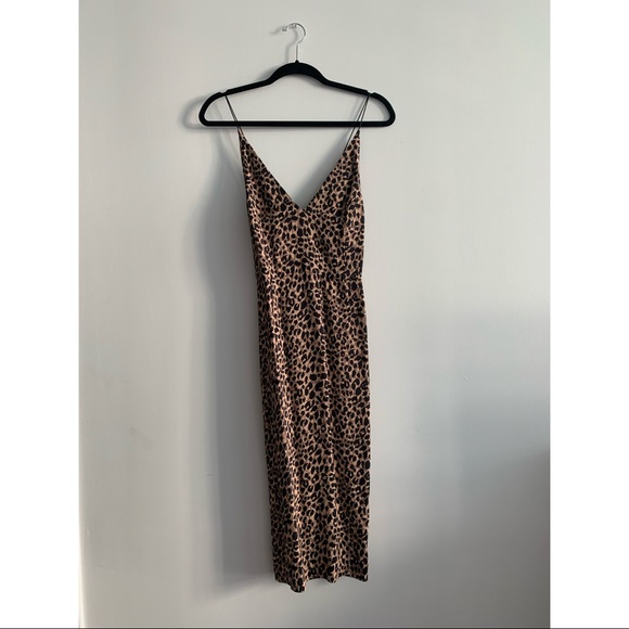 TOPSHOP Midi Leopard Print Dress - Picture 2 of 9